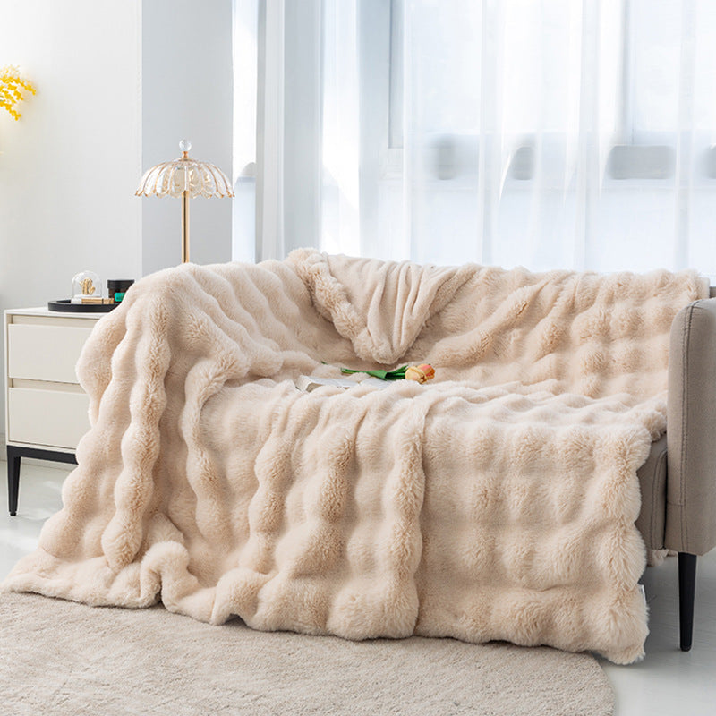 La Novella - A Super Soft, Luxurious Plush Throw